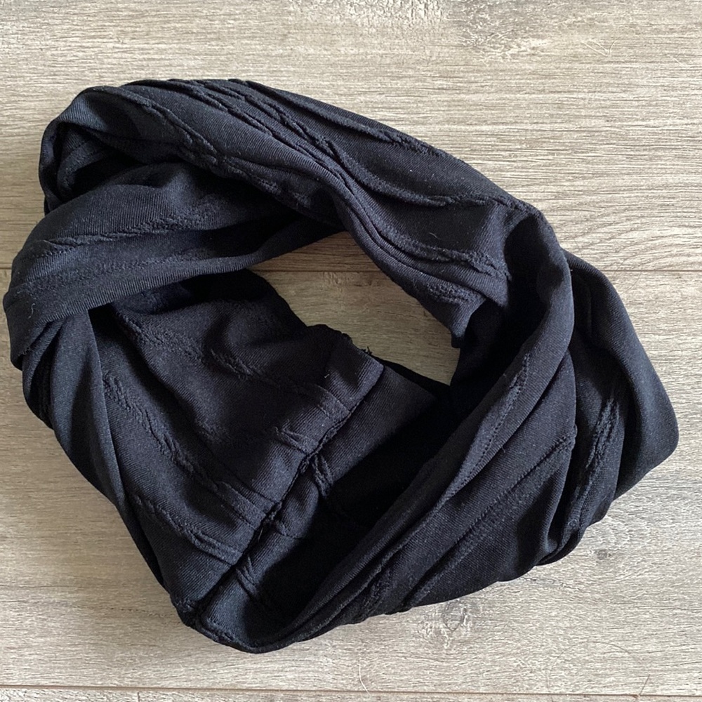 PARKHURST black wide knit twist headband hair band